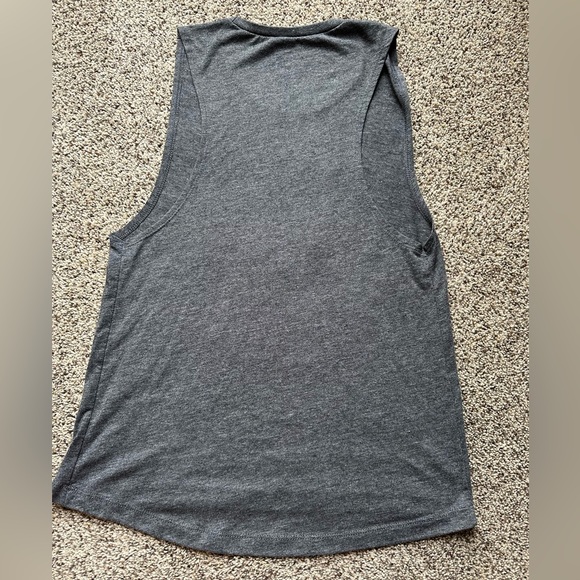 LFT Clothing Company Workout Muscle Tank 'Never Skip Leg Day' Chicken - Picture 3 of 4